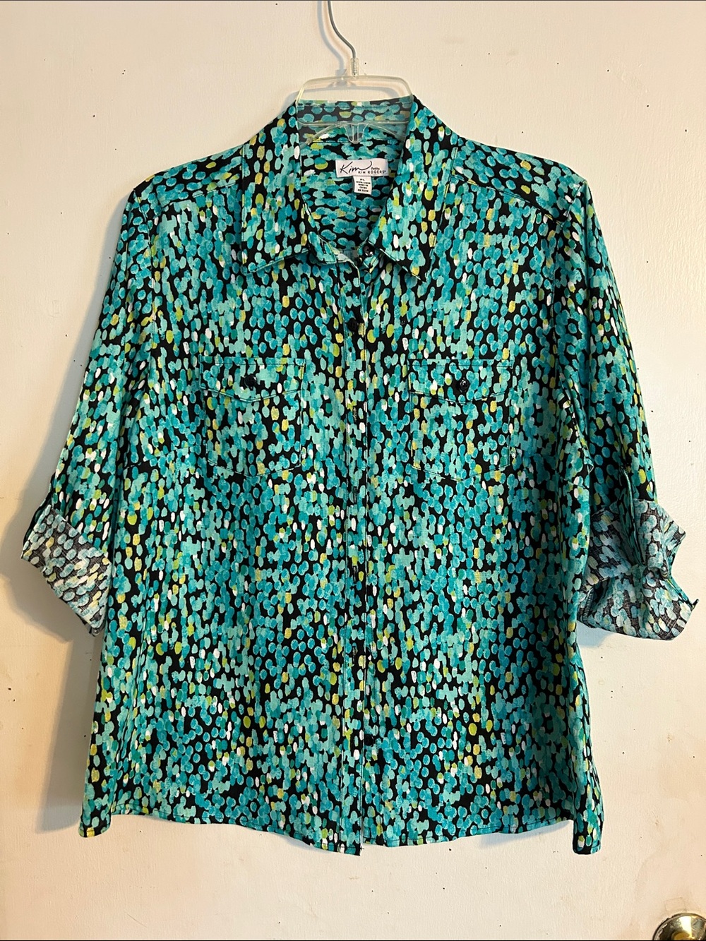 Kensie Teal & Black Abstract Dot Button-Down Blouse